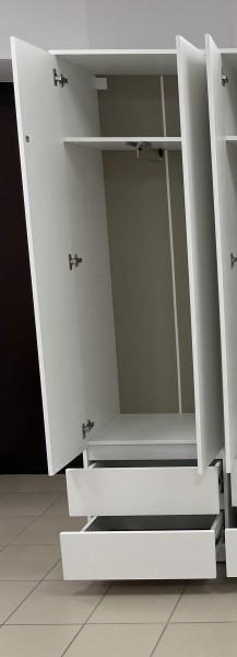 Шкаф 2-ств. с 2 ящиками и вешалкой "Бьянко" в Ижевске - izhevsk.mebel24.online | фото 2